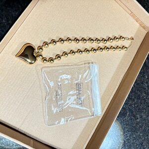 CHANNSUTT gold heart necklace